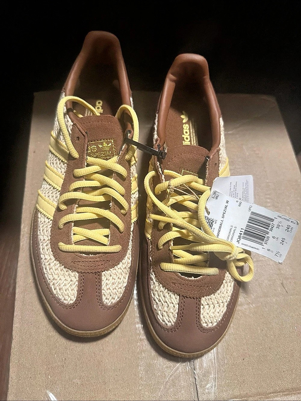 Adidas New Size 7.5 US Womens Handball Spezial W Shoes JQ8411